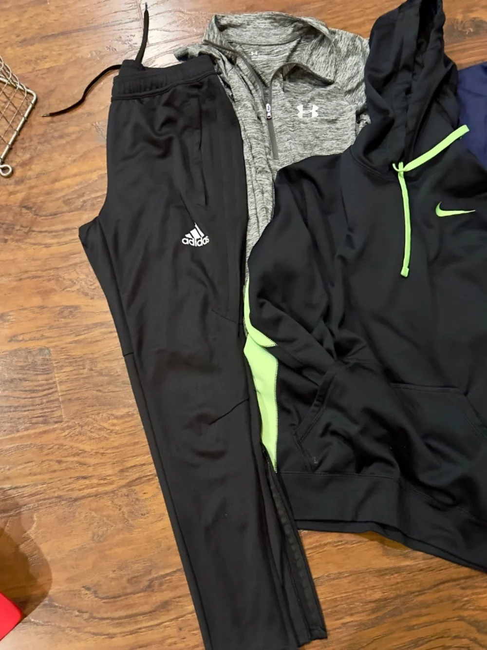 Men's Athletic 5 Piece Bundle, SMALL